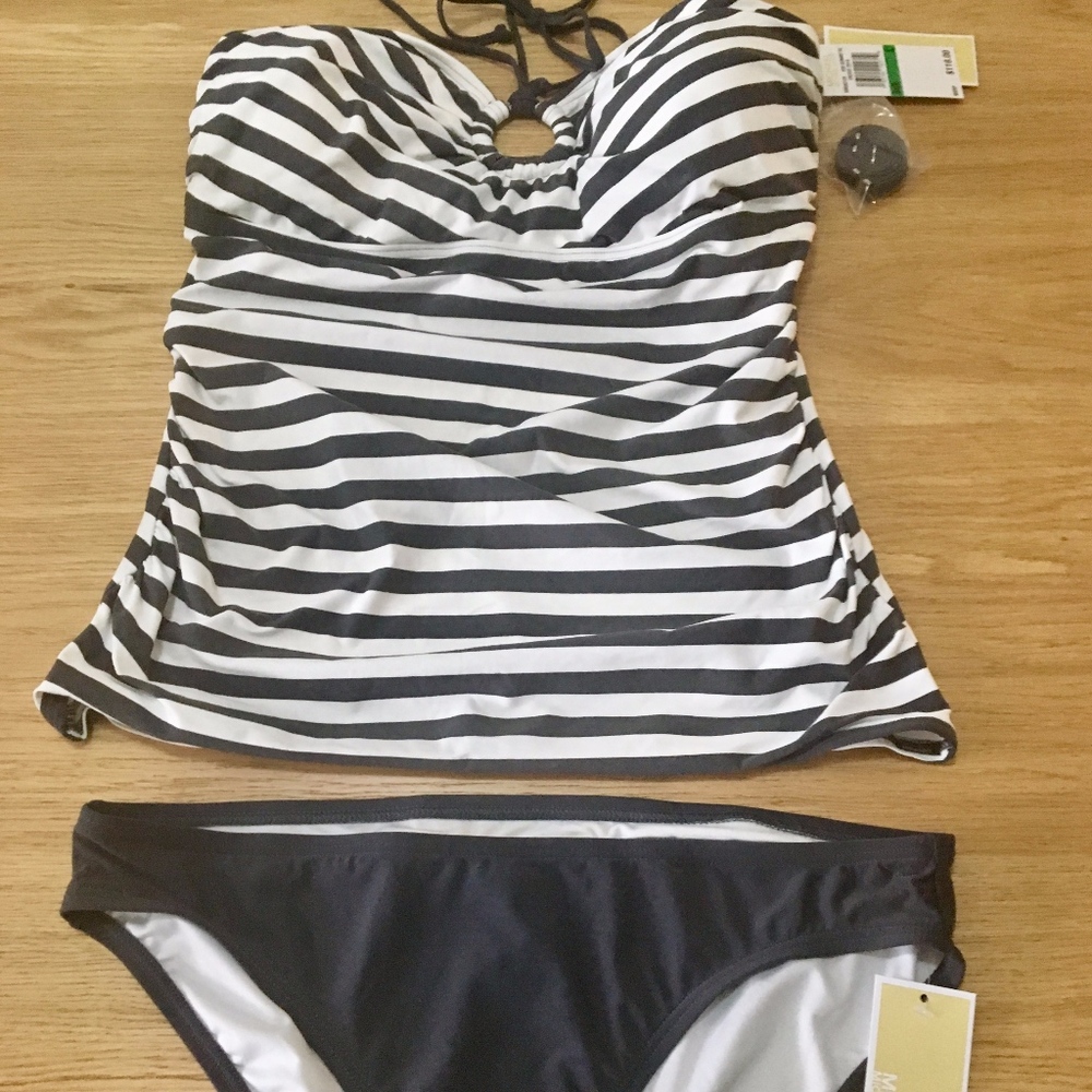 Michael Kors Cruise 2019 Gray Stripe Tankini
